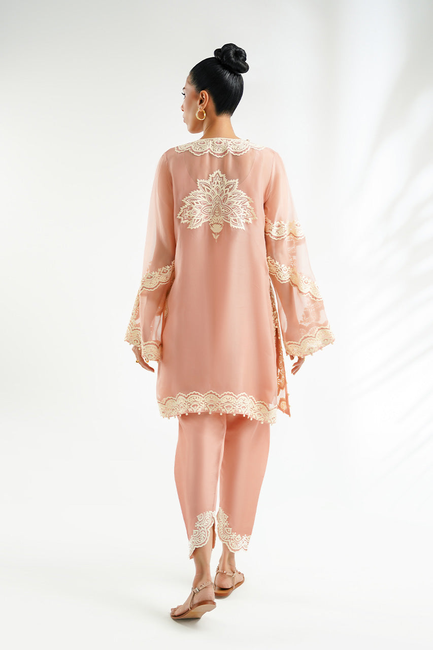 Nour (B) - Inaya Luxe by Sania Maskatiya